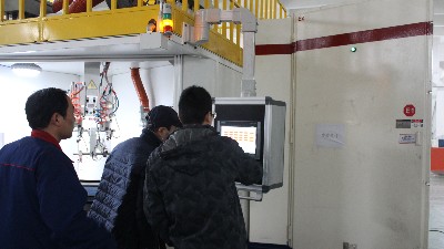 汽車部件客戶驗(yàn)收設(shè)備【安捷倫自動(dòng)噴膠機(jī)—AJL.ZP34】